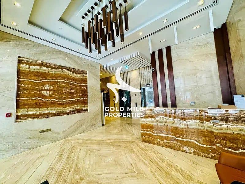 American Design 1BR Wooden Theme Family Oriented All Facilities