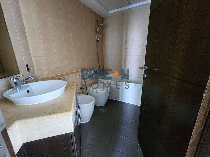 Vacant On Transfer | Marina View | High Floor - Image 15