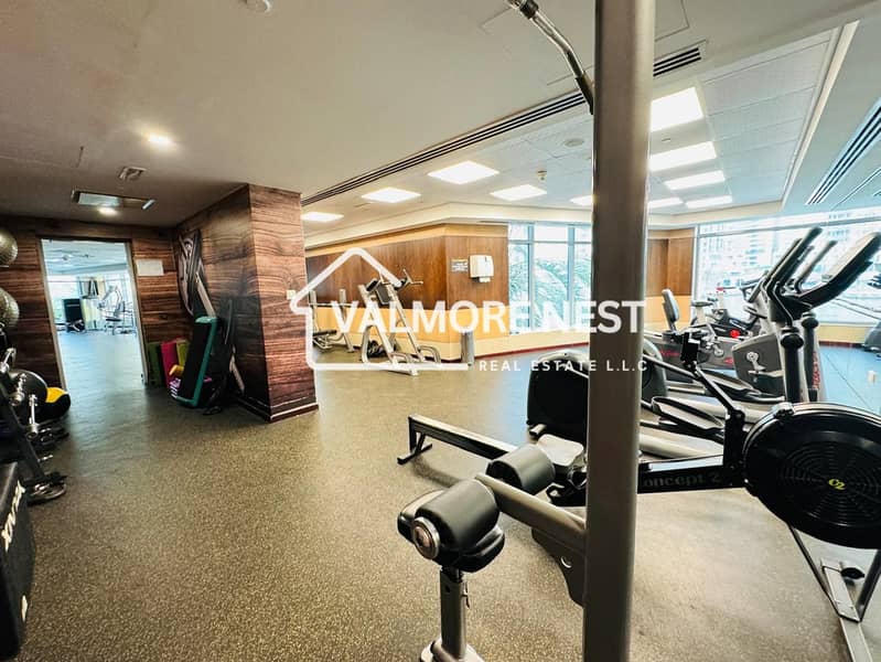 Versatile space with premium amenity I Marina view I High floor I Best deal - Image 7