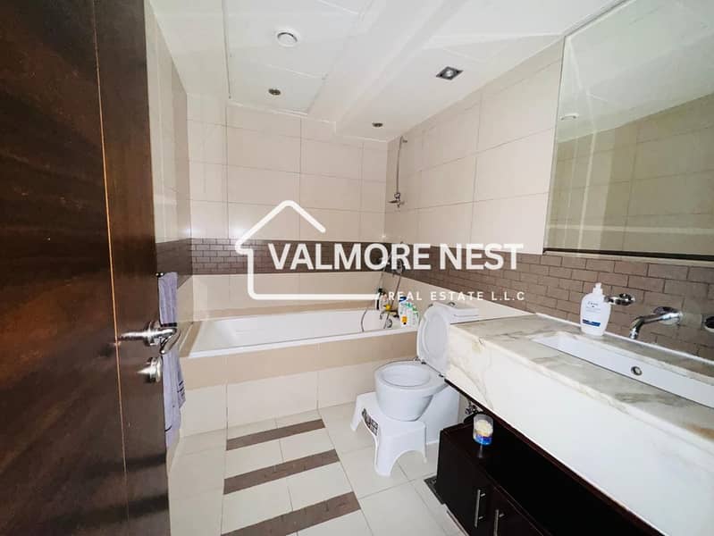 Versatile space with premium amenity I Marina view I High floor I Best deal - Image 29