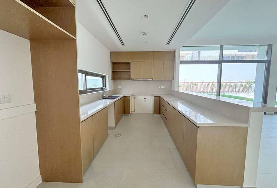 Large Plot | Maids Room | Brand New