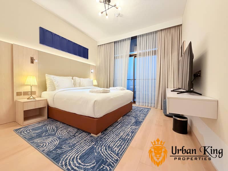 MODERN 2BHK | PRIVATE JACUZZI | PRIME AREA - Image 9