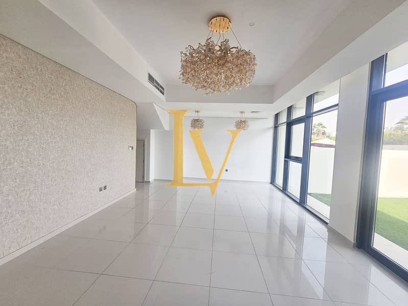 R2M | | Middle | Specious | Rented With Notice