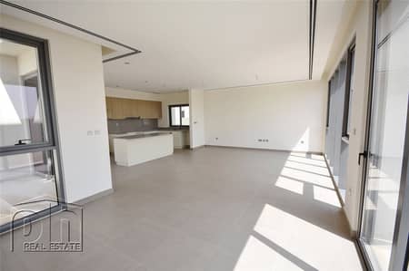 Single row 4 bed large E3 in excellent location Single row 4 bed large E3 in excellent location
