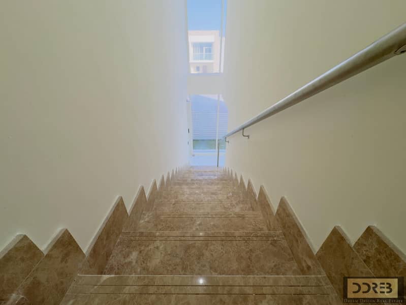 SPACIOUS | BRAND NEW | NEAR TO PARK - Image 10