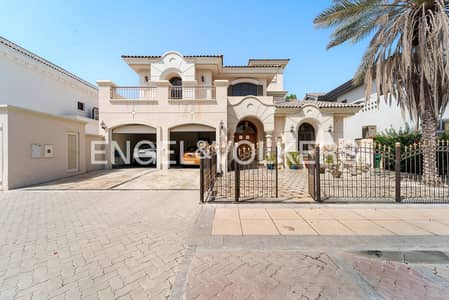 4 Bedroom Villa for Rent in Palm Jumeirah, Dubai - Furnished l Beach Access l Pool