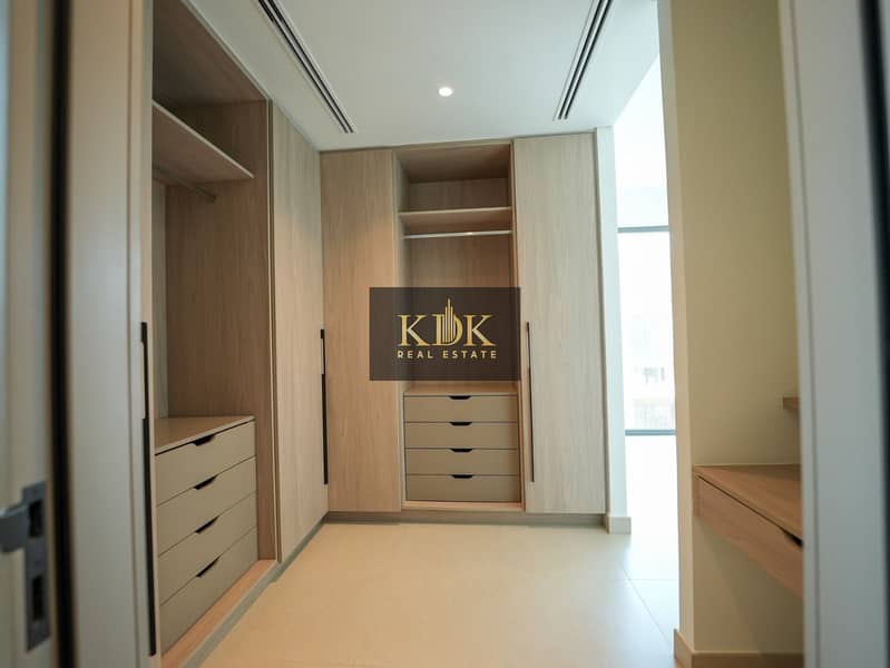 Park view | 4Br+Maid | Prime Location