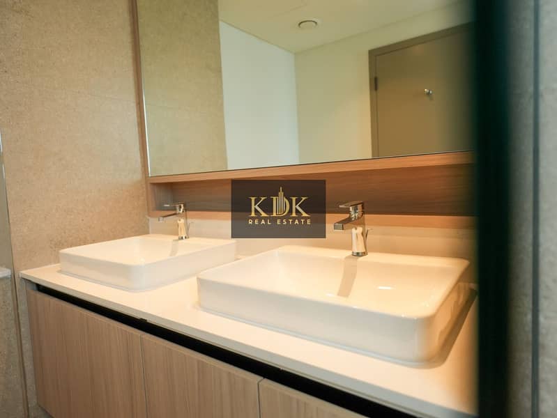 Park view | 4Br+Maid | Prime Location - Image 11