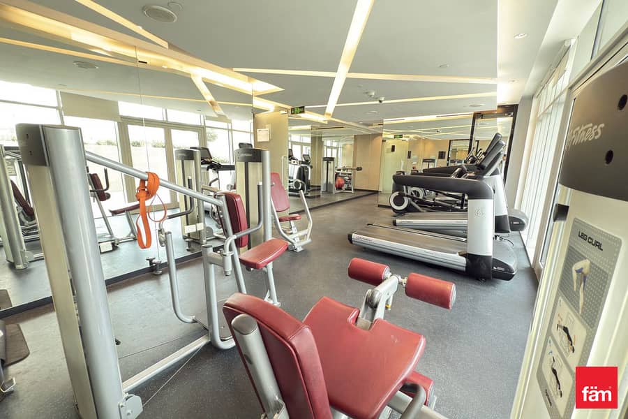 Furnished | Spacious Apartment | Pool View - Image 9