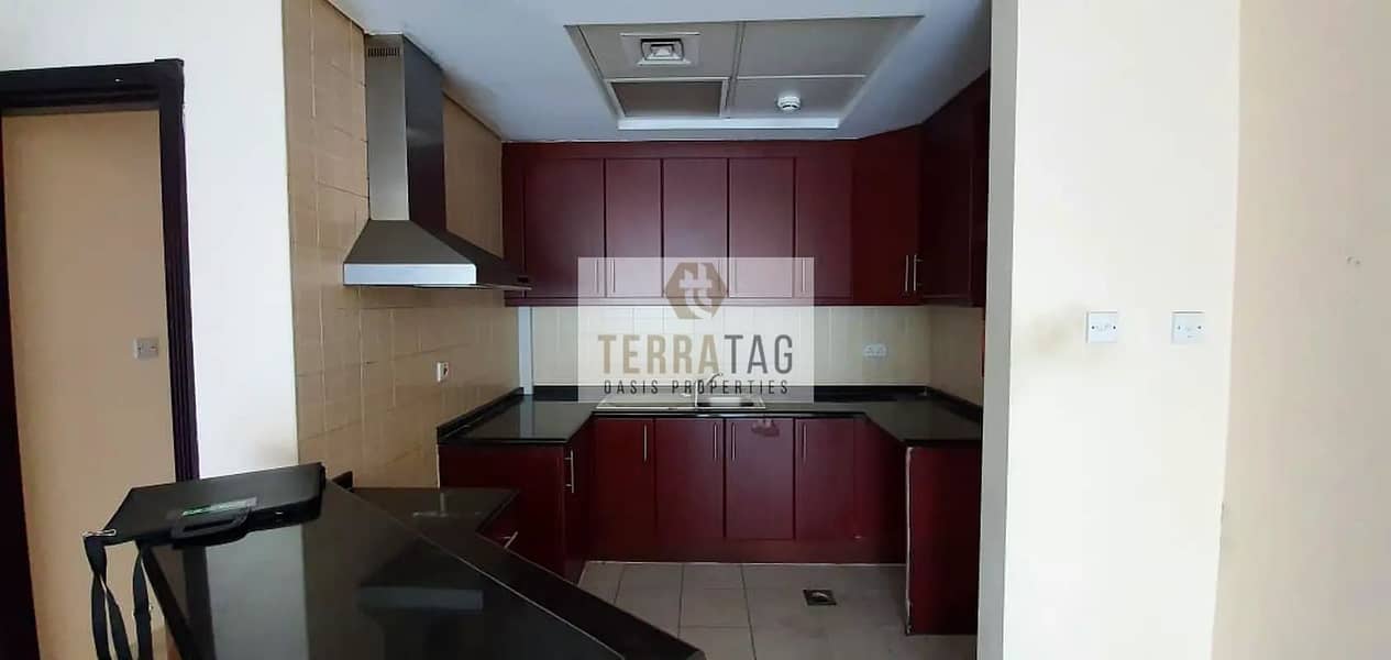 4DOOR WINDOW BALCONY U TYPE 1BHK FULLY FURNISHED