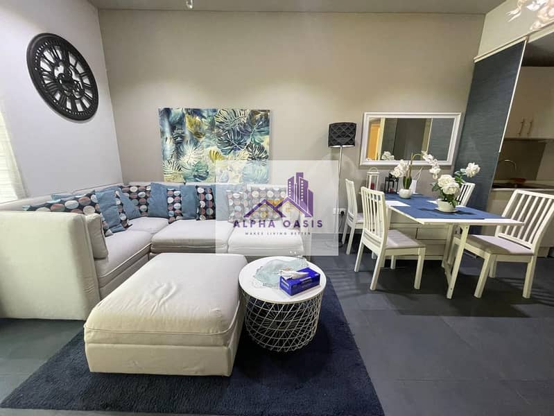 Fully Furnished/ Ready to Move/ Luxurious - Image 6