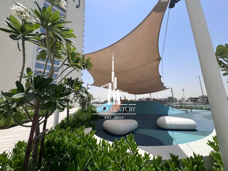 Full Golf View | 1BHK Unfurnished | Vacant - Image 6