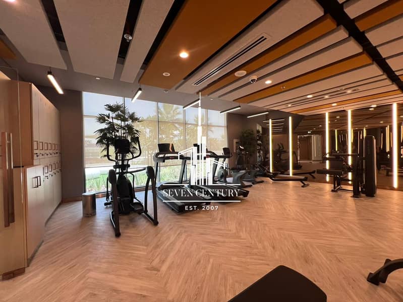 Full Golf View | 1BHK Unfurnished | Vacant - Image 12