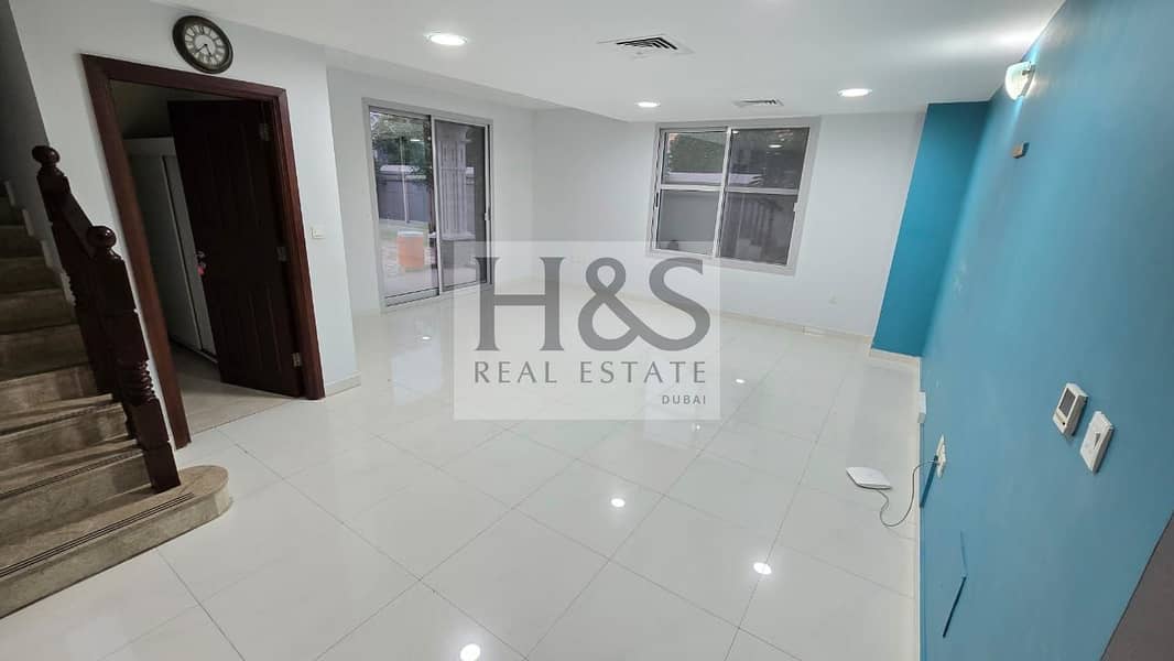 LUXURY 5BED + MAID VILLA | HUGE LAYOUT |PRIME AREA - Image 6