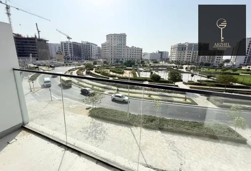 MODERN | STUDIO | POOL VIEW - Image 13