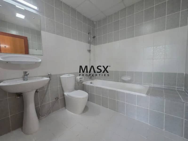 Ready to Move | Family Residence | Prime Location - Image 10