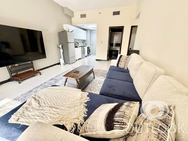 Urgent Sale | Furnished + Vacant | Pool View