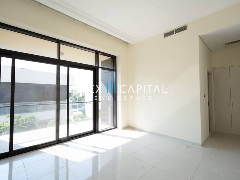 Elegant 3BR Townhouse | Golf Community | Exclusive Location - Image 29