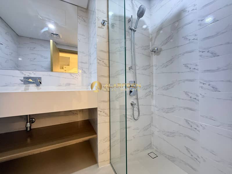 Corner Unit | Vacant | Near to exit - Image 8