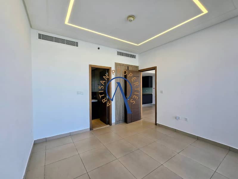 SPACIOUS 1BHK | POOL VIEW | READY TO MOVE