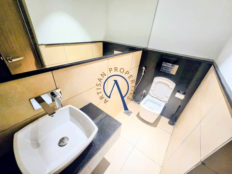 SPACIOUS 1BHK | POOL VIEW | READY TO MOVE - Image 8