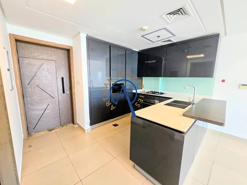 SPACIOUS 1BHK | POOL VIEW | READY TO MOVE - Image 12