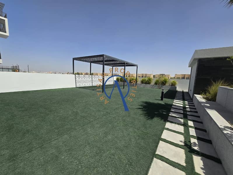 SPACIOUS 1BHK | POOL VIEW | READY TO MOVE - Image 13