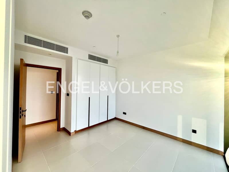 Rare Views | High Floor | Iconic Location - Image 18