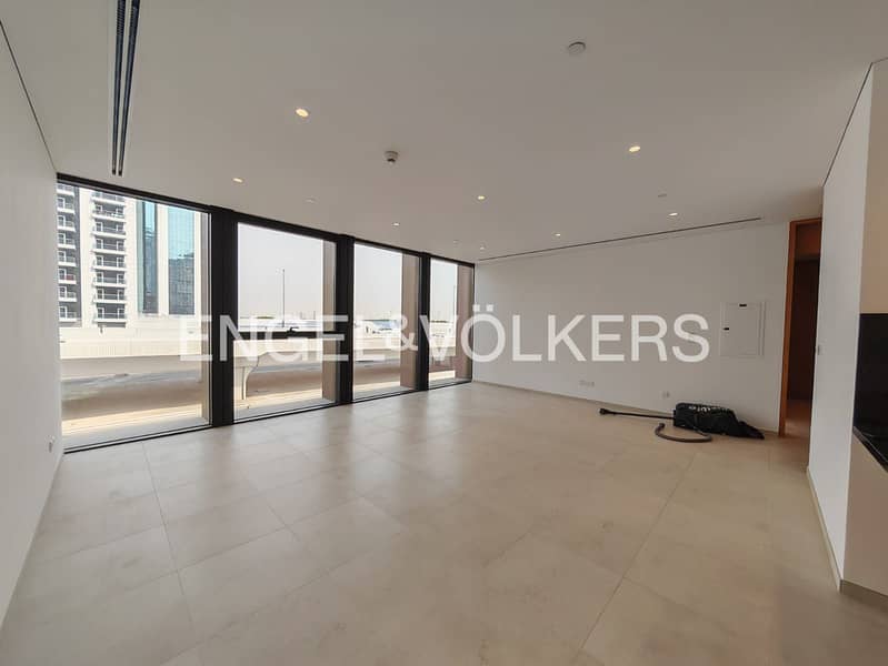 EXCLUSIVE | Spacious | Store room | Vacant