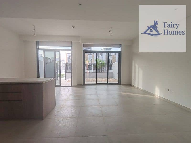 Modren Unfurnished 3 Beds Villa For Rent In Mudon