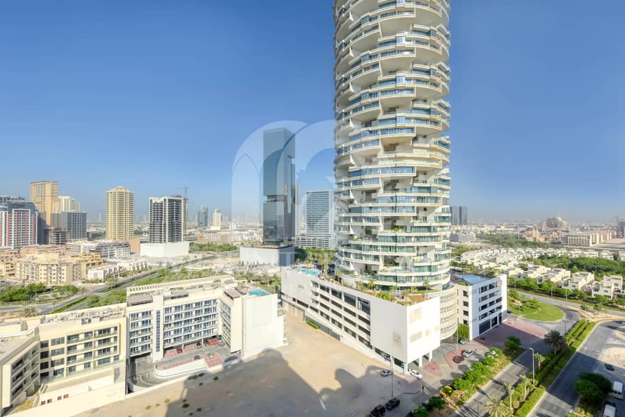 Vacant Soon | Spacious with Community View