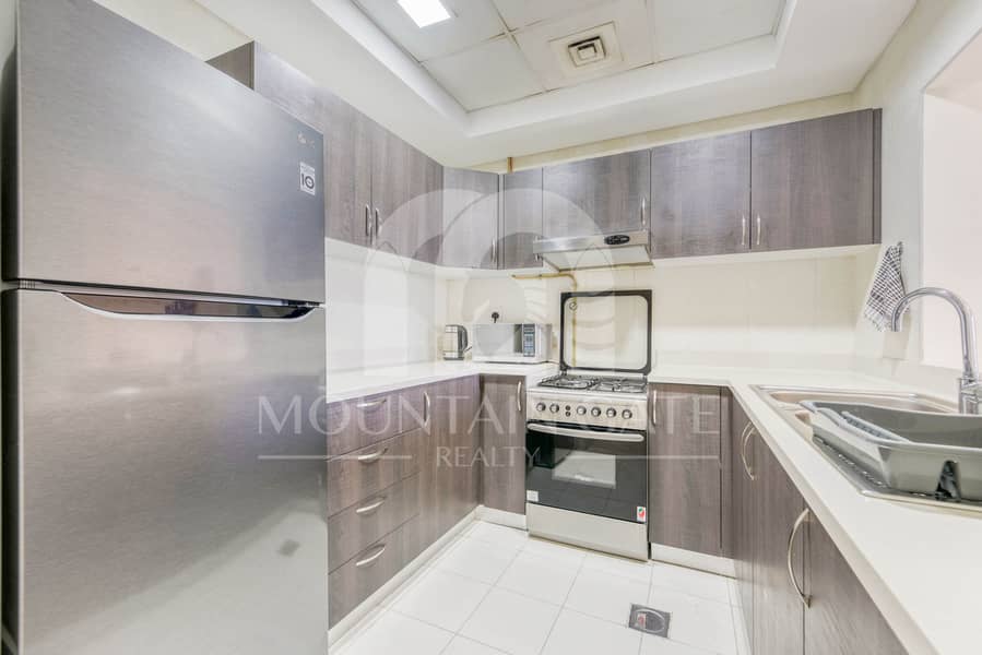 Vacant Soon | Spacious with Community View - Image 11