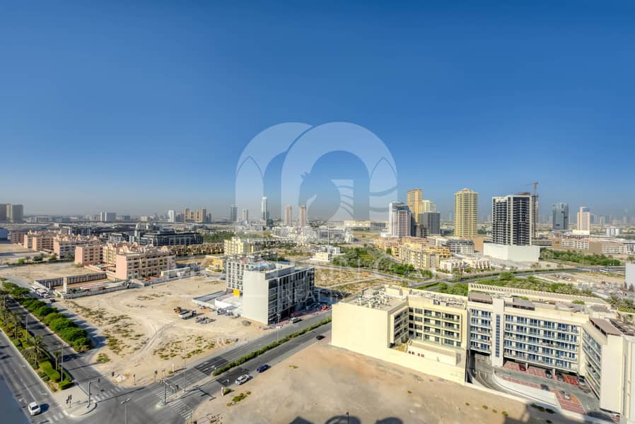 Vacant Soon | Spacious with Community View - Image 16