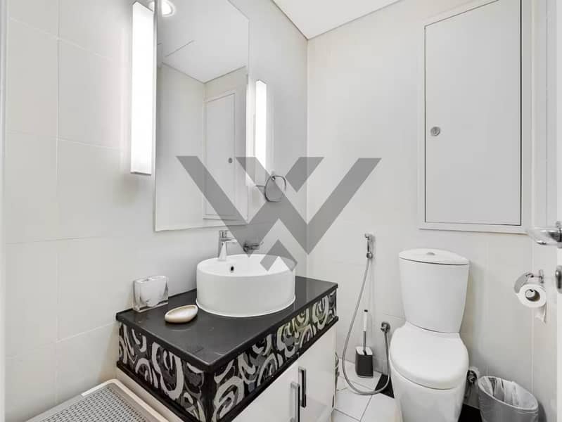 Motivated Seller | 2 Spacious Bedroom | High Floor - Image 12