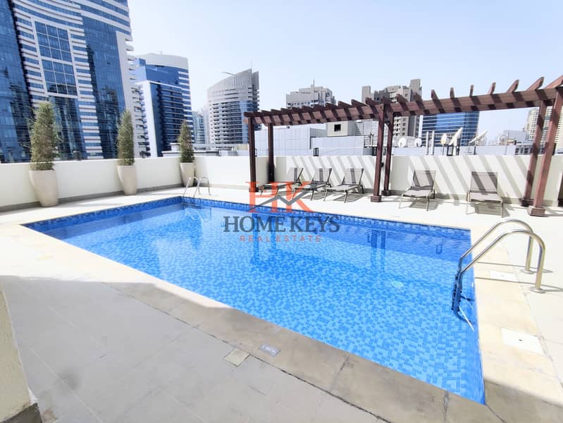 Premium Studio for Rent || Free Chillers Gas Wifi Parking & Cleaning || Nearest Metro - Image 12