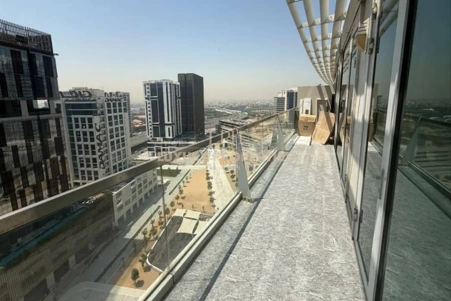 Spacious | 1 Bed + Study | Vacant - Image 7