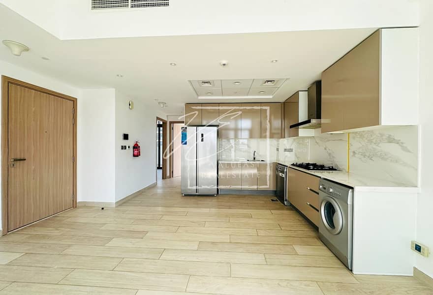 3 Bedroom | Resale | Corner Unit | Prime Location