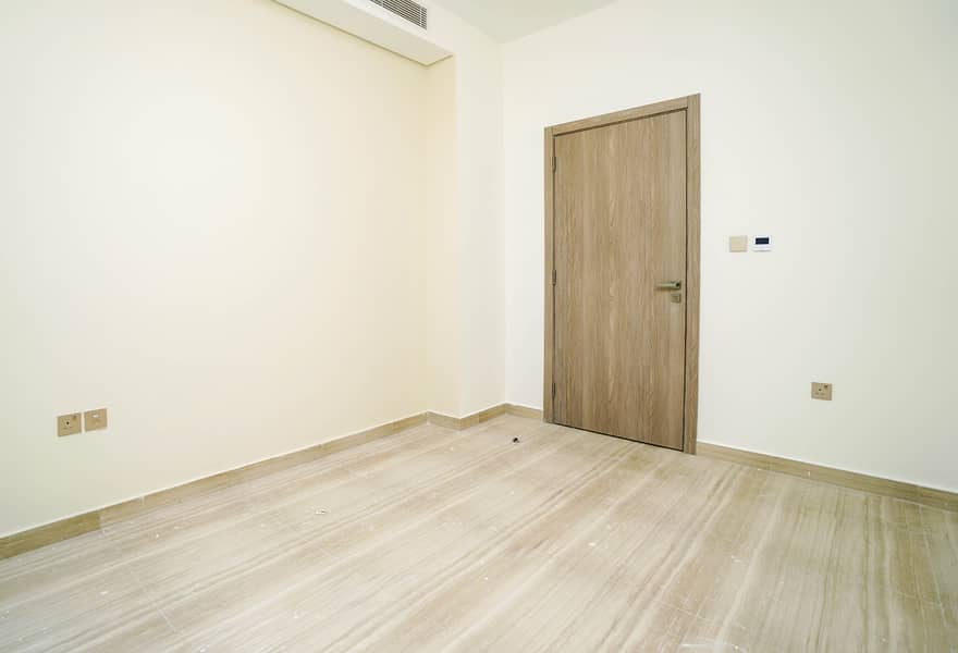 Vacant | Brand New Townhouse | Community View - Image 20