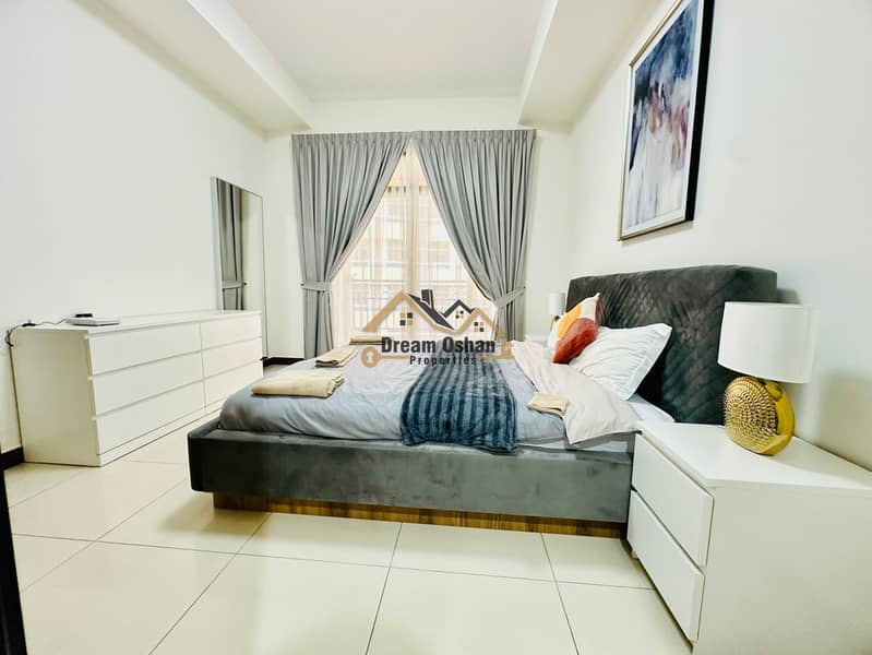 Fully Furnihsed | All Bills included | close To Sp Jain uni