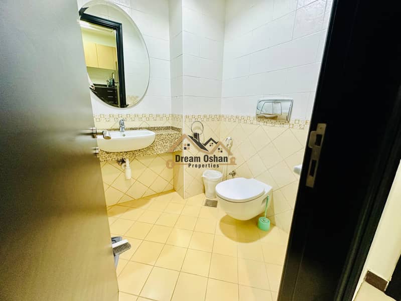 Fully Furnihsed | All Bills included | close To Sp Jain uni - Image 13