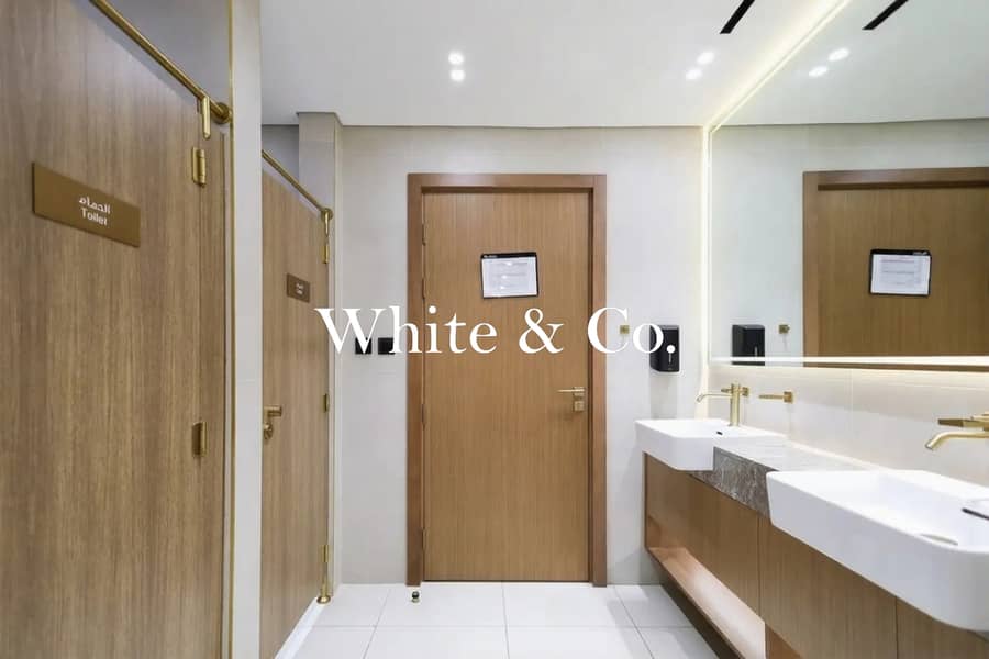 Luxury | Upgraded Studio | Canal Views - Image 20