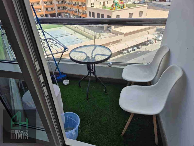 Specious 1bhk fully furnished ll ready to move