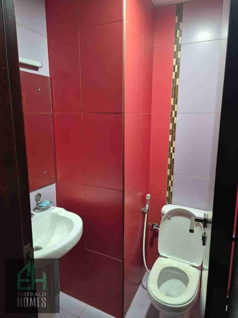 Specious 1bhk fully furnished ll ready to move - Image 7