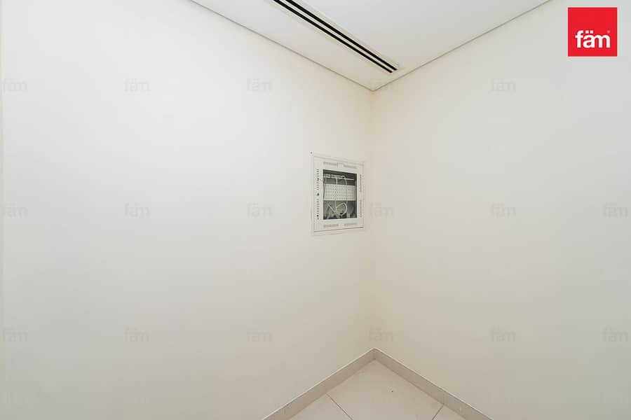Corner Unit With City View | Multiple Options - Image 24