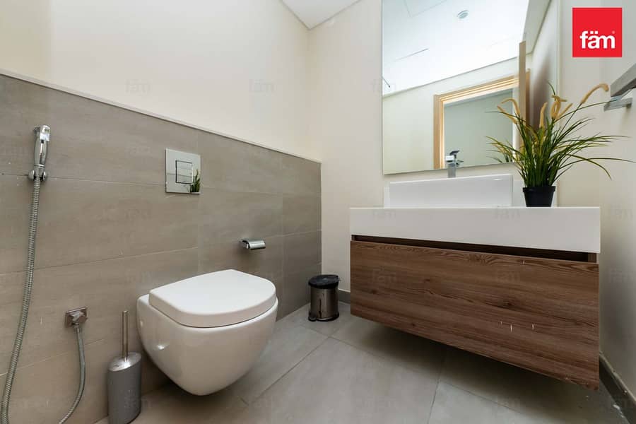 Corner Unit With City View | Multiple Options - Image 25