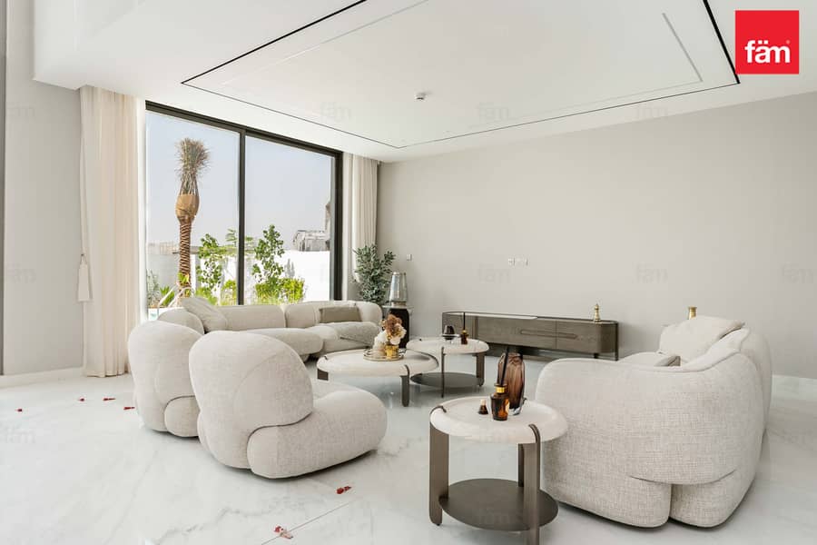 Bespoke Luxury Villa | Green Belt | Driver & Maid