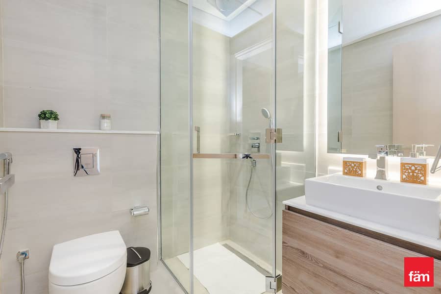 Corner Unit With City View | With Maid's Room - Image 13