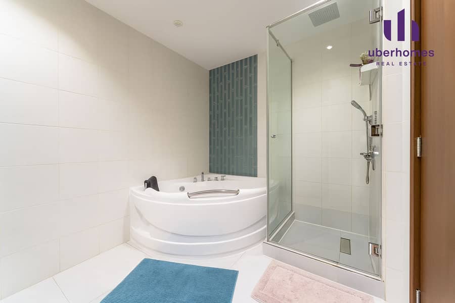 High Floor | Upgraded Unit | Community View - Image 12