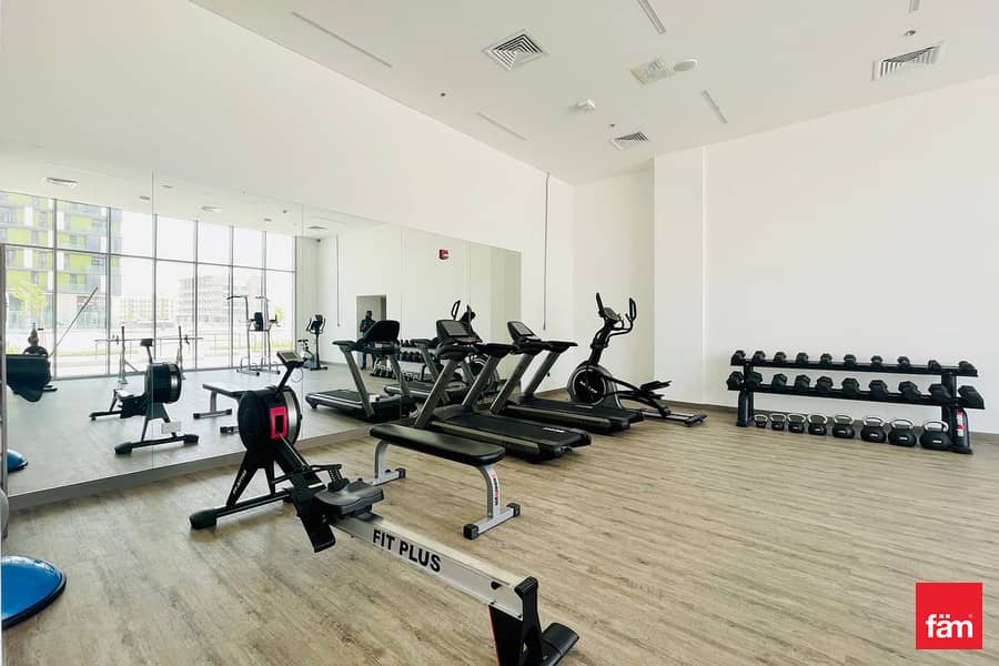 Unfurnished | Vacant On Jan | Spacious | Bright - Image 12