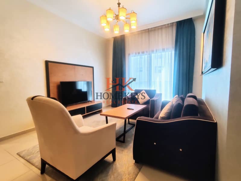 Hotel-Style Living || Fully Furnished 1 BHK || Free Chillers Wifi Cleaning Gas || Nearest Metro